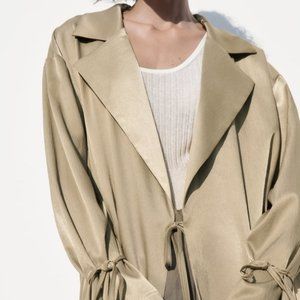 Zara WRINKLE LOOK FLOWY TRENCH